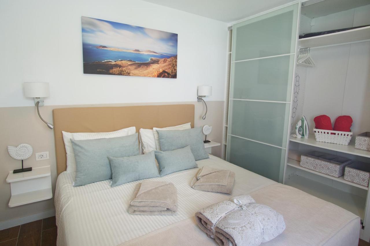Apartment Portonovo La Paloma Amazing Sea View & Swimming Pool-Good Wifi -Free Ac- Private Parking Puerto del Carmen  Zewnętrze zdjęcie