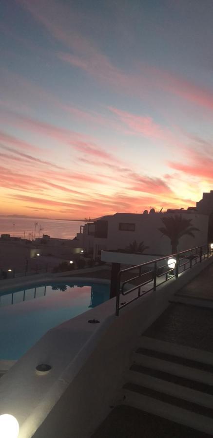 Apartment Portonovo La Paloma Amazing Sea View & Swimming Pool-Good Wifi -Free Ac- Private Parking Puerto del Carmen  Zewnętrze zdjęcie